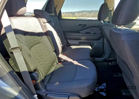 2025 Nissan Pathfinder S z USA, uszkodzony, nr VIN 5N1DR3AA0SC296540